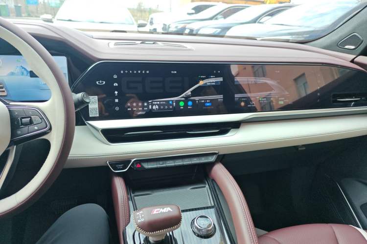 Used Geely Auto Monjaro L 2021 2.0TD DCT EVO Two-Wheel Drive Smart Luxury Version Audio And AC Panel