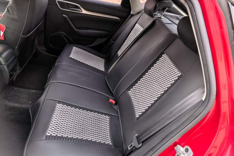 Used MG 6 2017 20T Manual Elite Smart Connect Version China V Standard Left Rear Seat