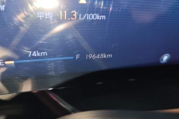 Used Buick Envision 2025 Encore Plus 28T Two-Wheel-Drive Platinum Edition Odometer Close Up