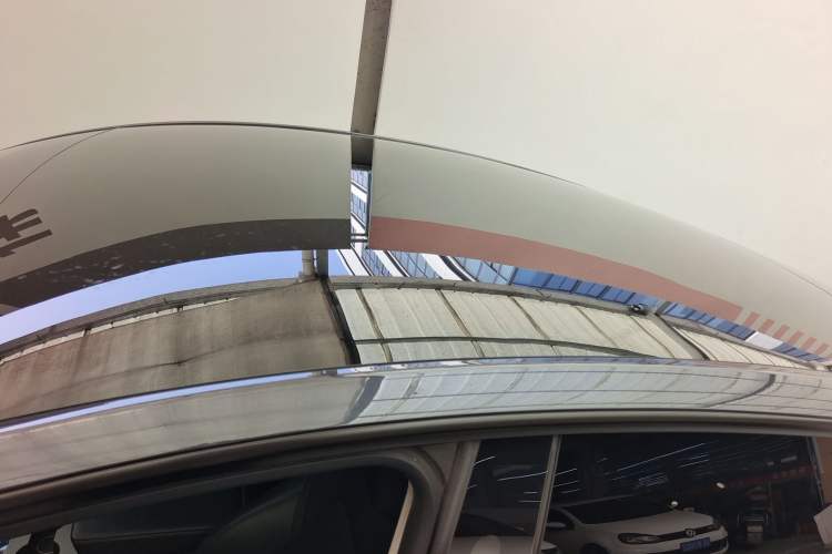 Used Tesla Model Y 2024 Rear-Wheel-Drive Version Roof