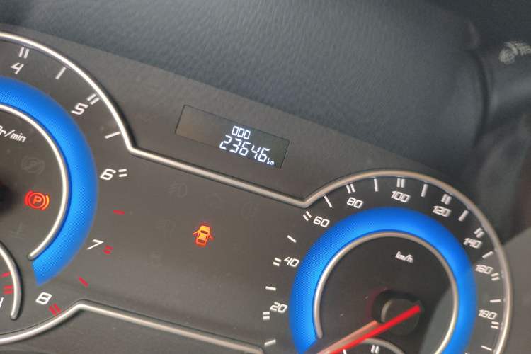 Used Haima V70 2016 2.0L Manual - Enjoyment Version 6 Seats