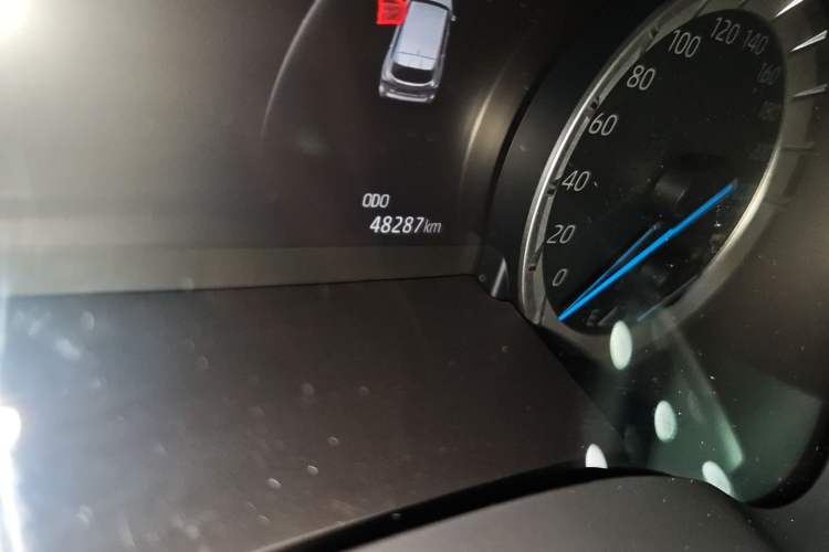 Used Toyota Highlander 2022 Dual-Engine 2.5L Two-Wheel Drive Elite Edition 7-Seater Odometer Close Up