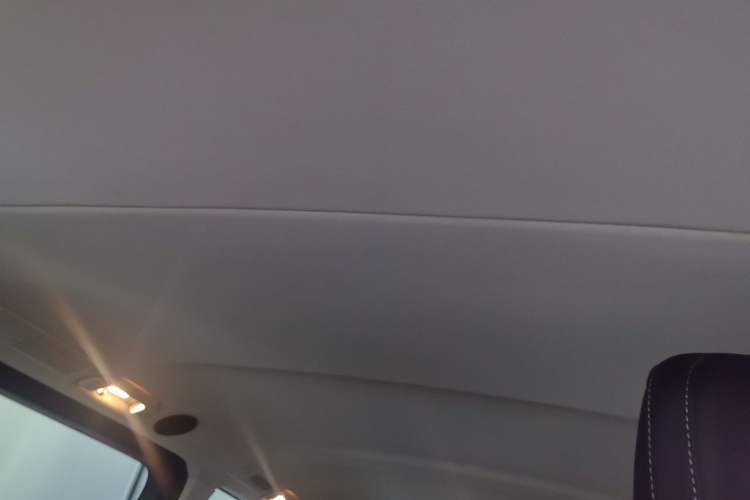 Used Mercedes-Benz Vito 2021 2.0T Elite Version 7 Seats