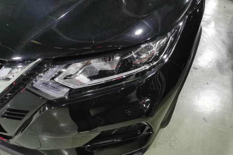 Used Nissan Qashqai 2023 Classic 2.0L CVT XV Comfort Edition Left Front Headlight