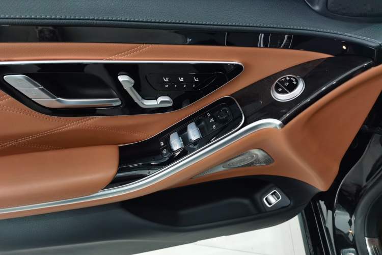 Used Mercedes-Benz Maybach S-Class 2022 S 480 4MATIC Intelligent Premium Special Edition