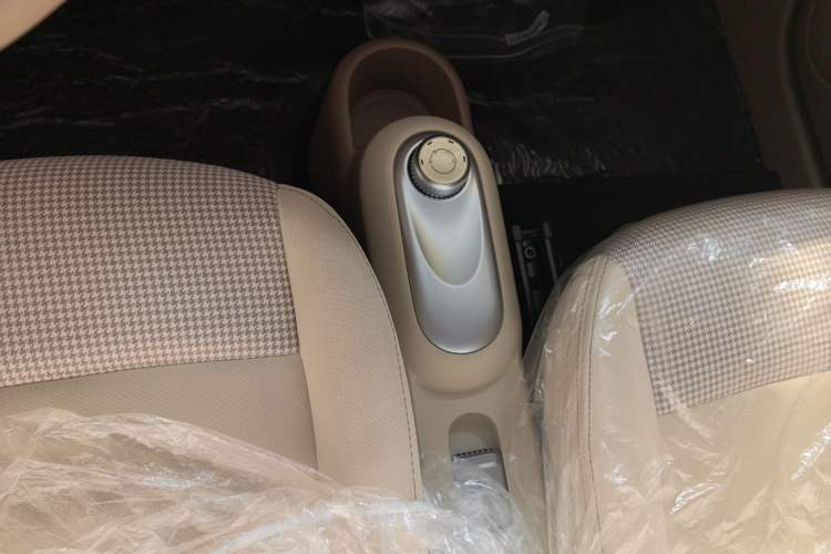 Used Wuling Hongguang MINIEV 2025 Four-Door Version Zhenxiang+ Edition