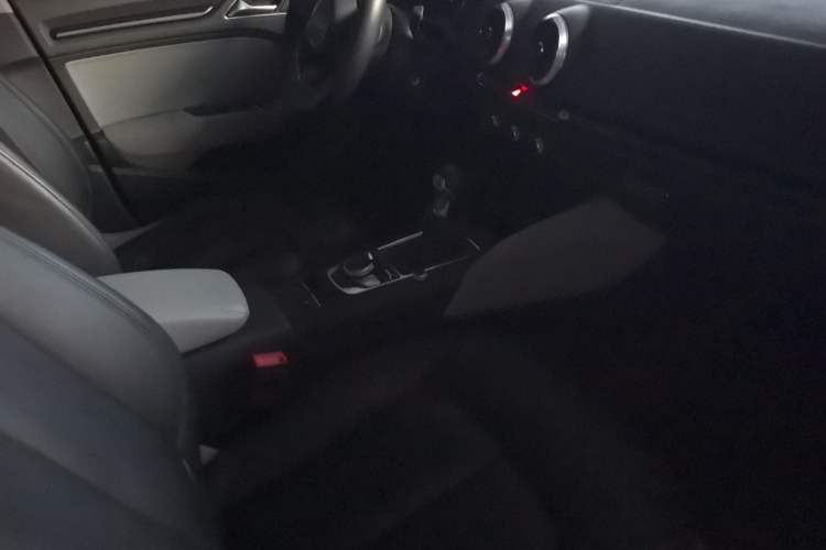 Used Audi A3 2017 Sportback 35 TFSI Fashion Model
