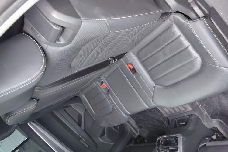 Used Volkswagen Teramont 2019 330TSI Two-Wheel-Drive Luxury Edition China VI Standard