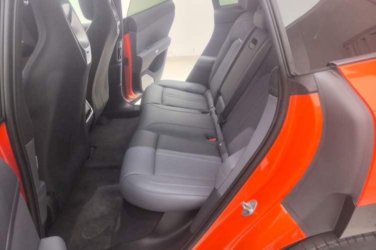 Used Xiaomi Auto YU7 2025 Ultra-Long Range Rear-Wheel Drive Version
