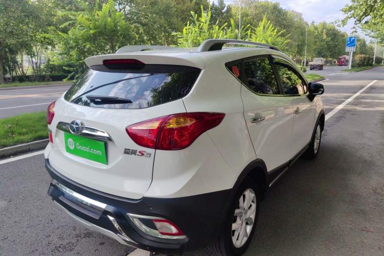 Used JAC Refine S3 2014 1.5L Manual Luxury Model