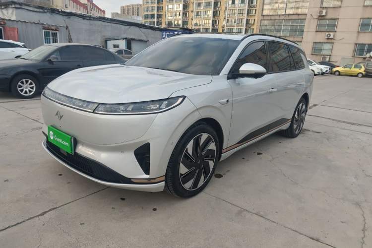 Used Dongfeng eπ eπ008 2024 210Max Range-Extended Version 6 Seats
