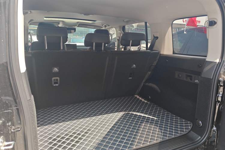 Used Tank 300 2025 2.0T Conqueror Trunk