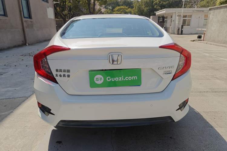 Used Honda Civic 2016 220TURBO CVT Luxury Edition