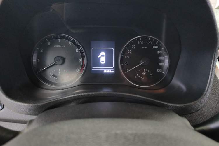 Used Hyundai Verna RV 2017 1.4L Automatic Sport Version National Emission Standard V