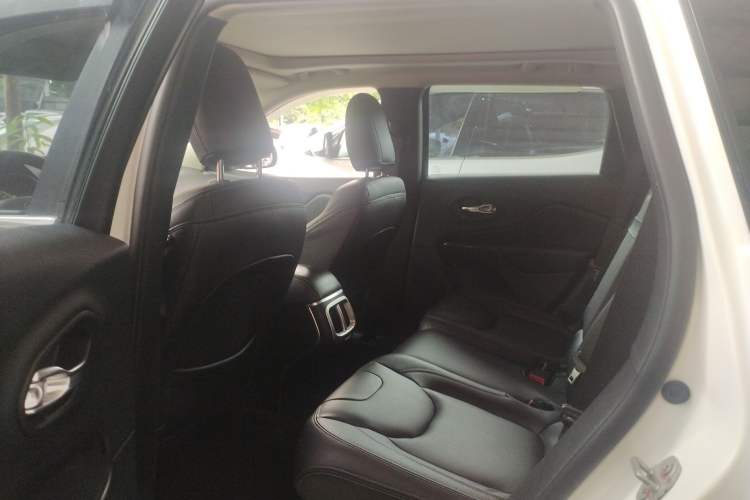 Used Jeep Cherokee 2016 2.0L Smart Version