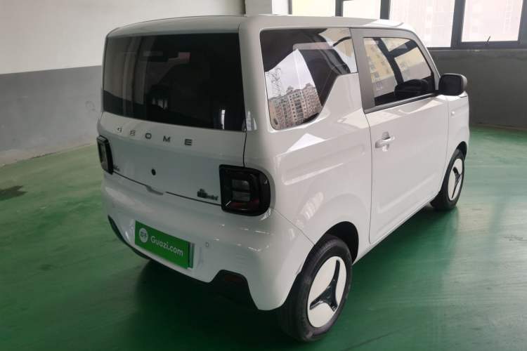 Used Geely Galaxy Panda 2023 Panda Mini 120km Super Cute Bear
