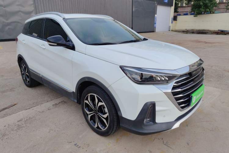 Used BAIC Beijing X5 2019 1.5T Manual Elite Edition China VI
