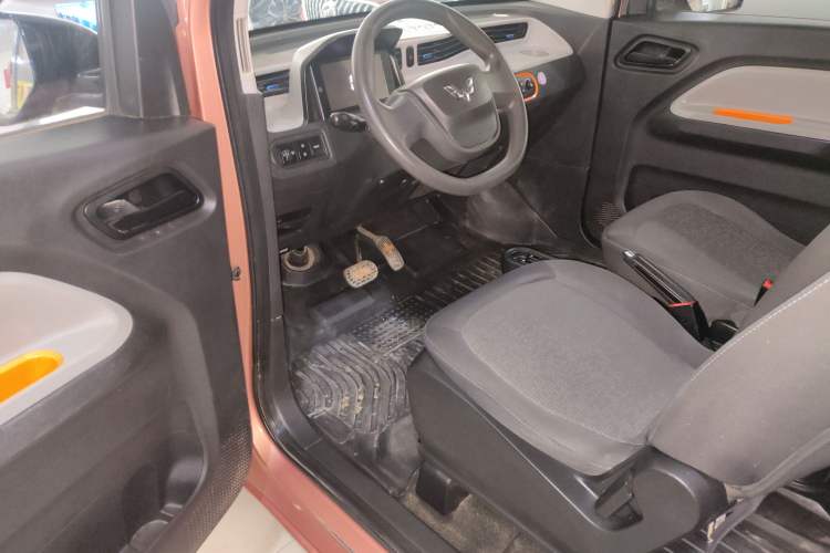 Used Wuling Hongguang MINIEV 2020 Freedom Version Lithium Iron Phosphate