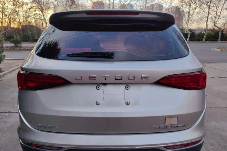 Used JETOUR X90 2019 1.6T DCT Yue Lü Edition 6 Seats China VI Standard Exterior 5