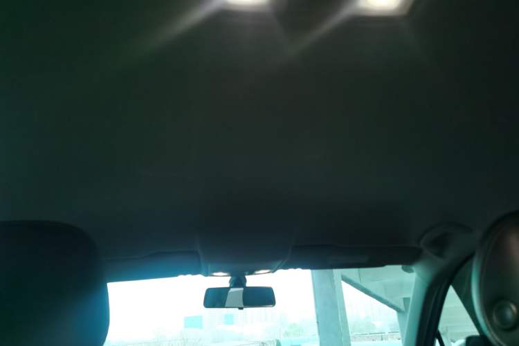 Used Volkswagen Tiguan L 2021 280TSI Automatic Two-Wheel Drive Smart Edition Headliner