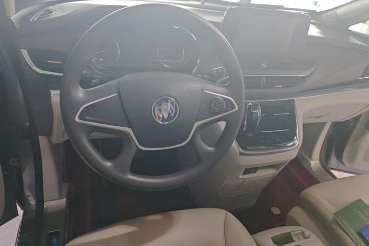 Used Buick GL8 2021 Land Cruiser Executive Class 652T Comfort Model
