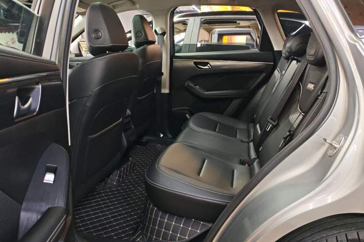 Used Haval JOLION 2021 1.5T Automatic Grand Three-Volume Version Interior 2