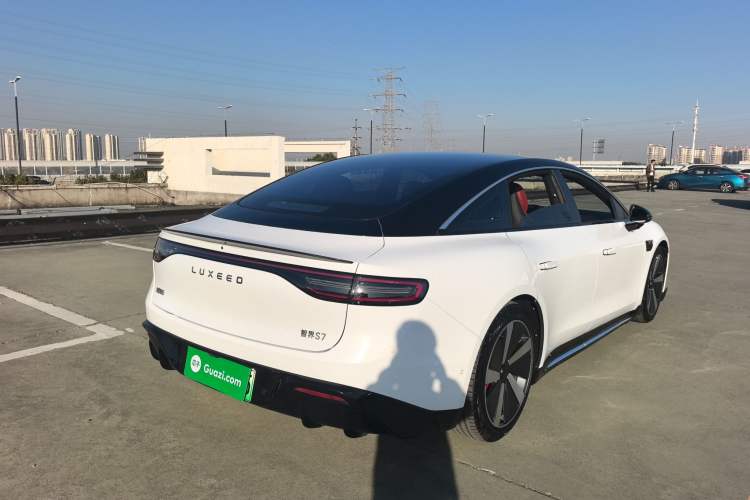 Used Hima Luxeed S7 2024 Max RS