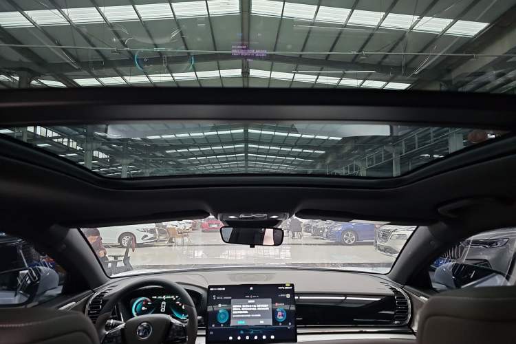 Used BYD Han 2020 EV Long-Range Luxury Model
