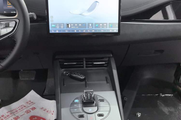 Used BYD Seal 06 New Energy 2025 DM-i Smart Drive 80KM Luxury Model
