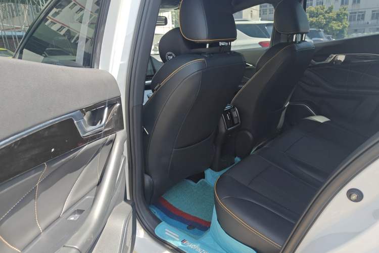 Used Bestune B70S 2023 1.5T All-Around Defender
