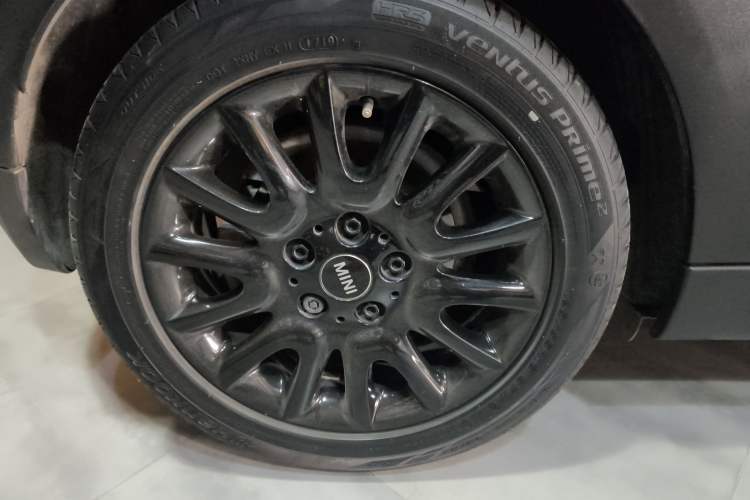 Used MINI 2019 1.5T COOPER Classic Edition