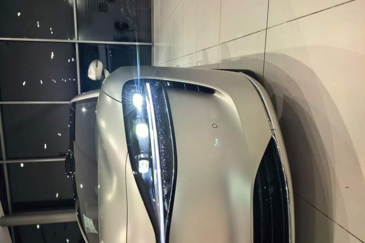 Used Hima Stelato S9 2024 All-Electric Ultra Four-Wheel-Drive Flagship Edition