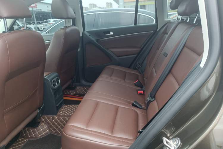 Used Volkswagen Tiguan L 2013 1.8TSI Automatic Two-Wheel Drive Luxury Model