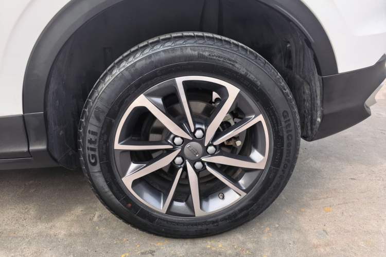 Used Geely Auto Coolray 2020 Facelift 240T DCT Hunter