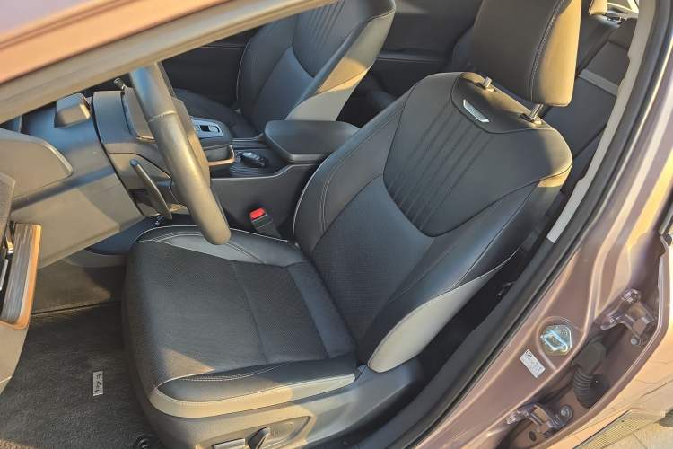 Used Toyota bZ3 2023 616 km Long-Range Premium