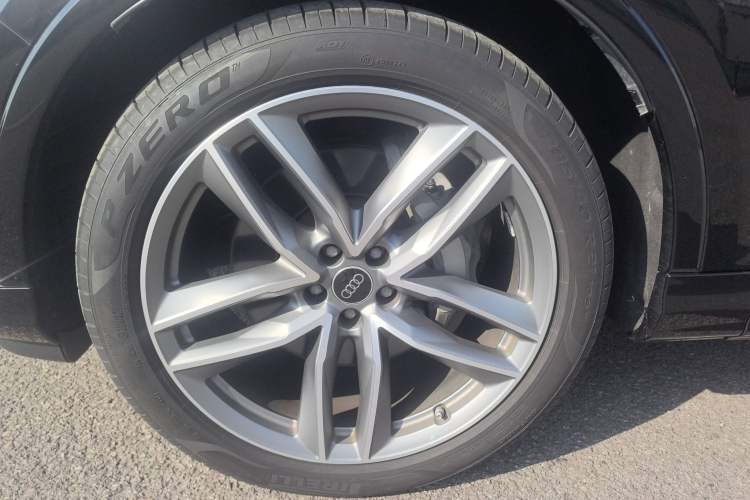 Used Audi Q7 2024 45 TFSI quattro S line Sport Edition
