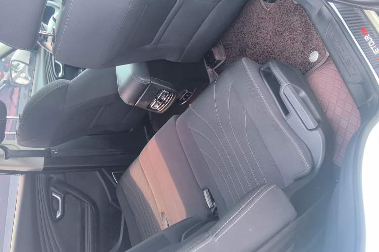 Used JETOUR X70 2020 1.5T DCT YueXing Edition 5 Seats
