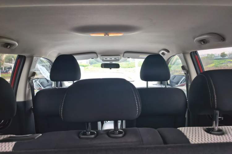 Used Nissan Qashqai 2016 2.0L CVT Elite Edition Headliner