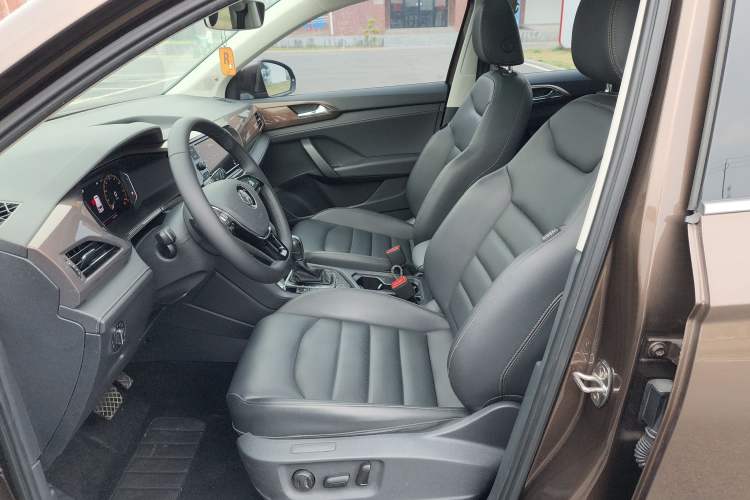 Used Volkswagen Tharu 2019 330TSI Four-Wheel Drive Flagship Model China VI Standard
