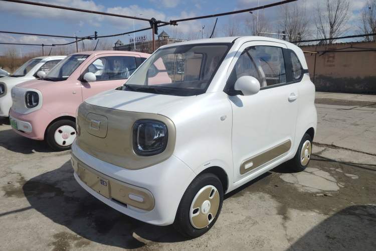 Used Bestune Pony 2026 Model 222km Cute Horse Plus
