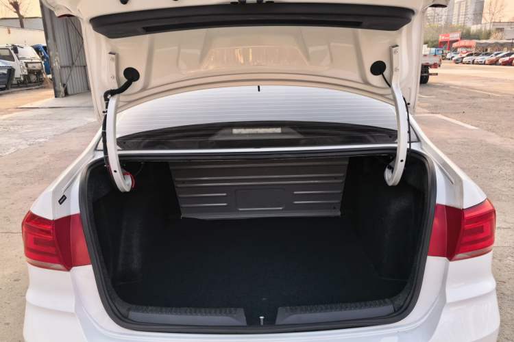 Used Volkswagen Santana 2021 1.5L Manual Fashion Edition
