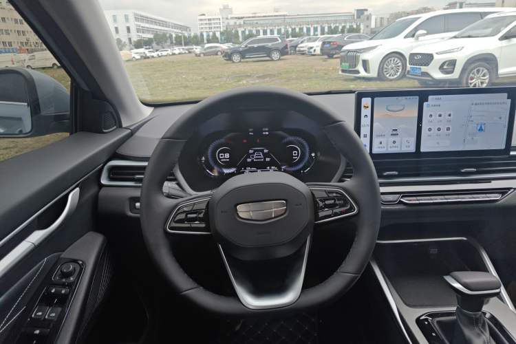 Used Geely Auto Emgrand 2025 4th Generation 1.5L CVT Luxury Version