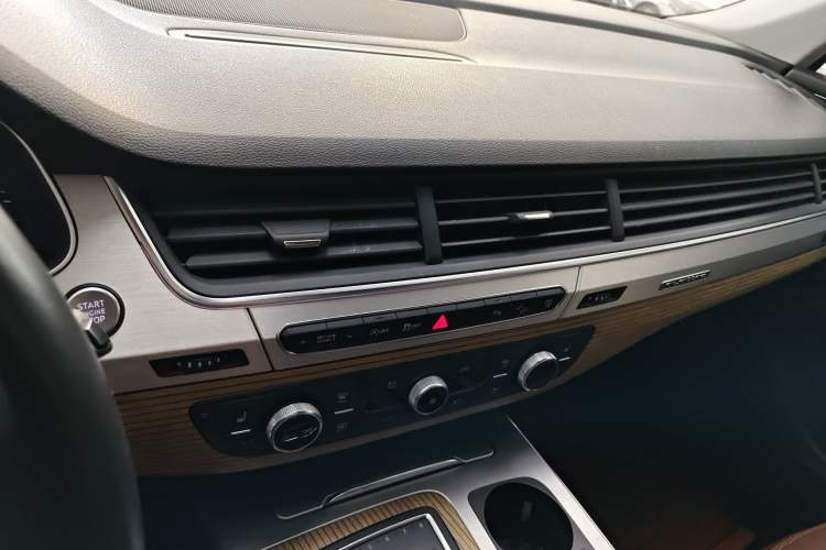 Used Audi Q7 2016 40 TFSI S line Sport Edition