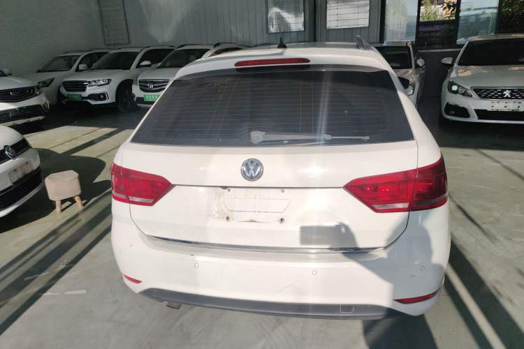 Used Volkswagen Gran Lavida 2015 1.6L Automatic Comfort Edition