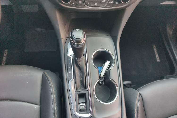 Used Chevrolet Equinox 2018 535T Automatic YuJie Edition
