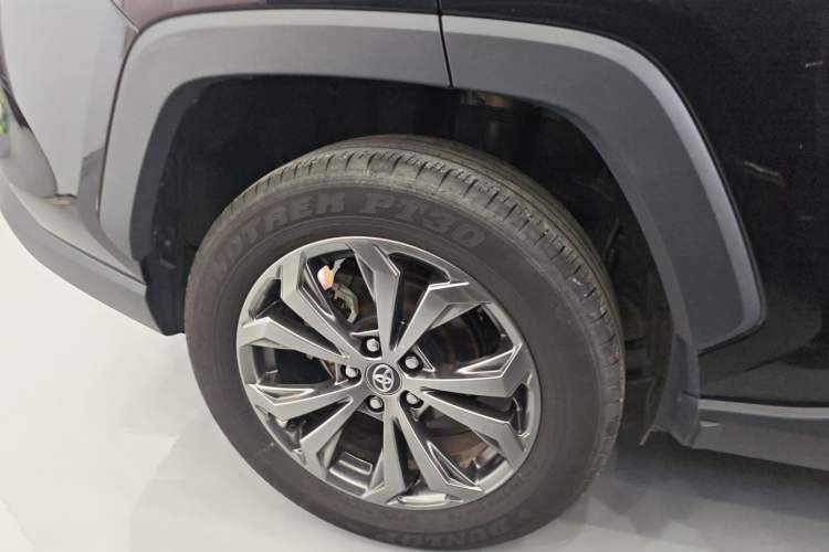 Used Toyota RAV4 2023 2.0L CVT Two-Wheel Drive Fashion Plus Edition