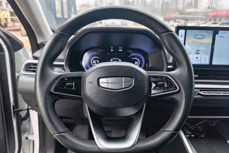 Used Geely Auto Emgrand 2025 4th Generation 1.5L CVT Longteng Edition
