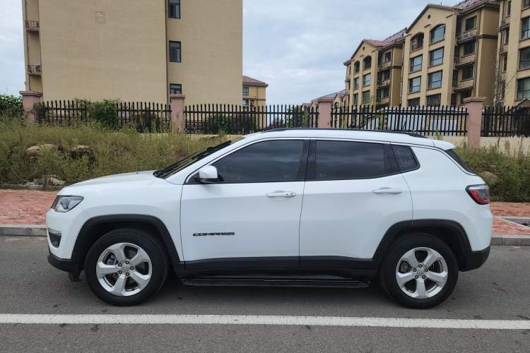 Used Jeep Compass 2017 200T Automatic Family Edition