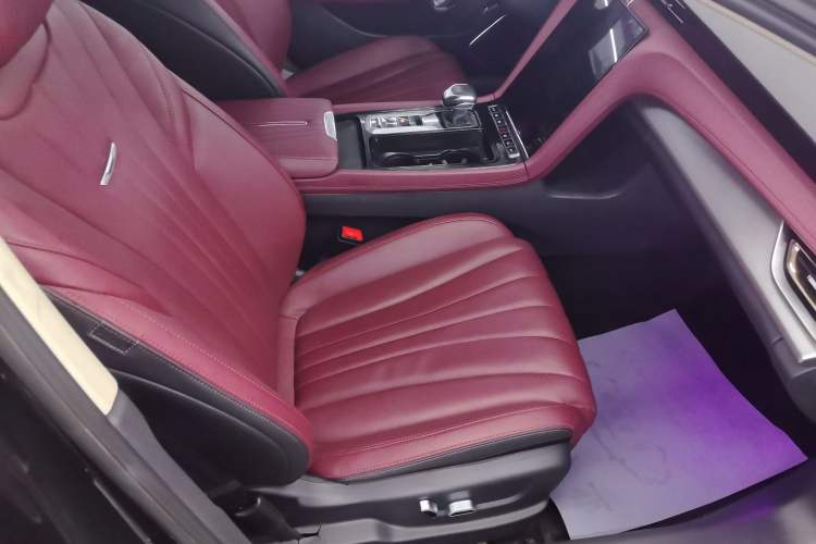 Used Hongqi H5 2023 2.0T Automatic Smart Connect Flagship Edition