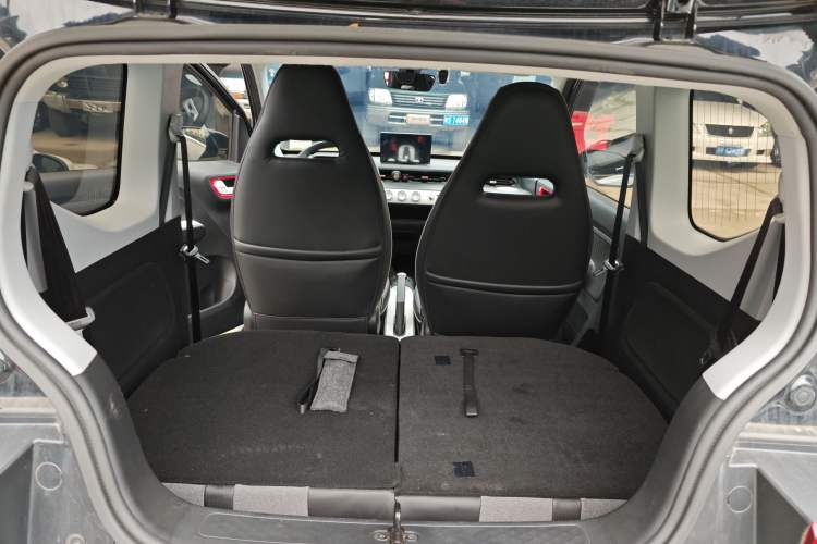 Used Wuling Hongguang MINIEV 2022 GAMEBOY 200km Gaming Edition with Lithium Iron Phosphate Trunk